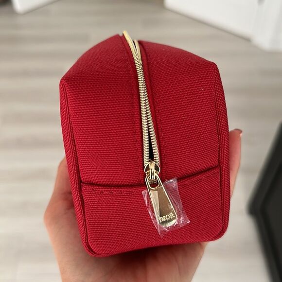Red Dior cosmetics bag - Picture 3 of 6